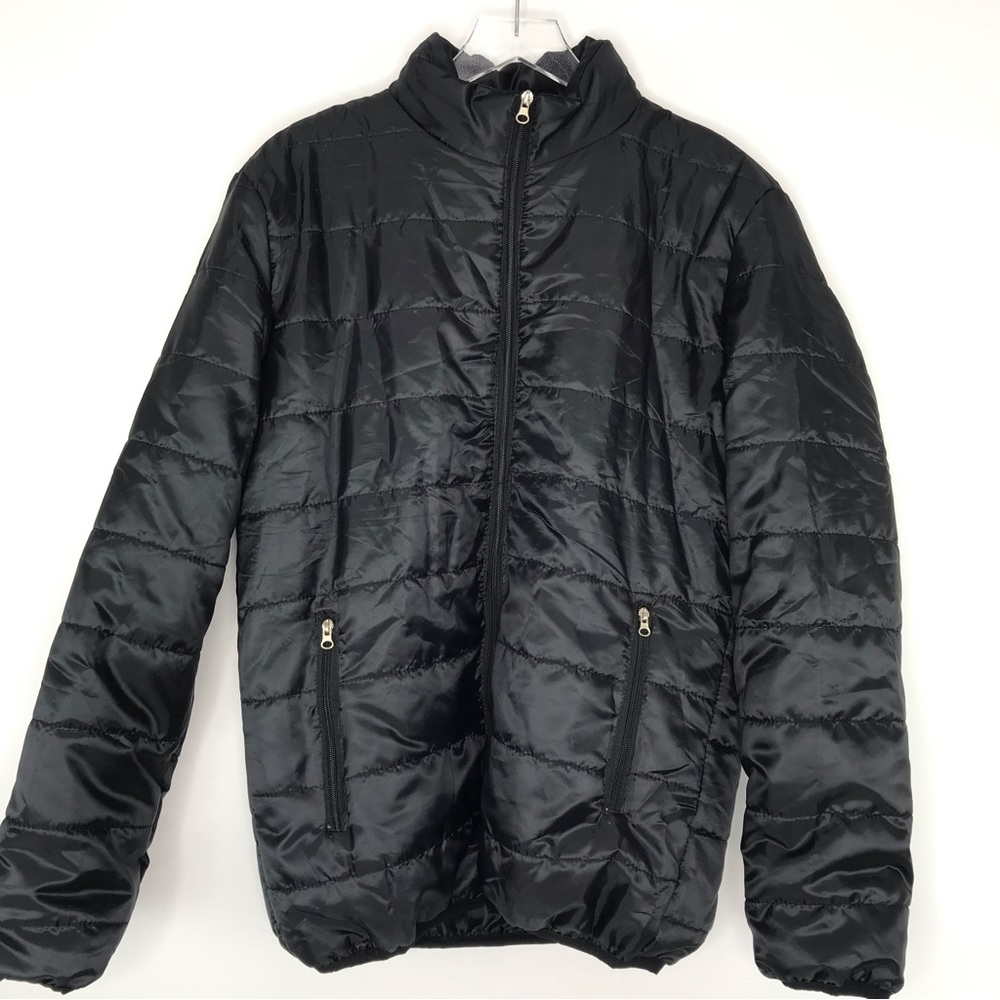 Black Puffer Jacket Size XL.